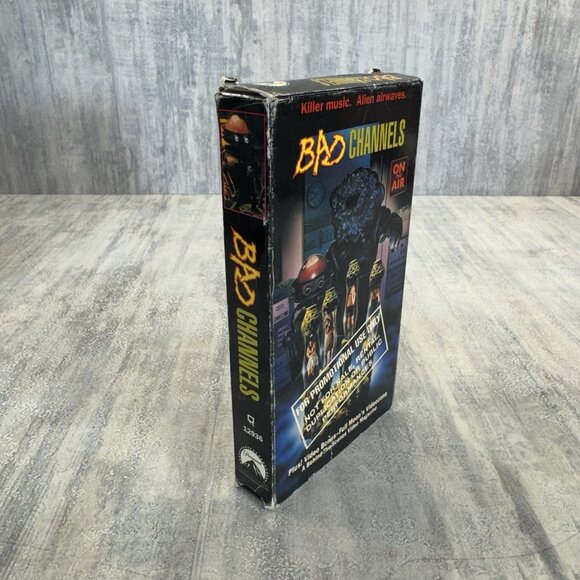 Bad Channels Full Moon Pictures VHS. RARE!!!   Horror/Zombie/Cult/Monsters - Picture 7 of 7